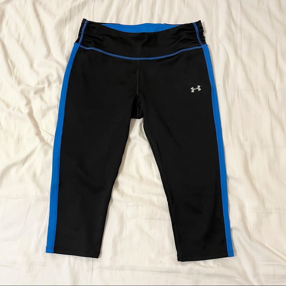 Under Armour Capri Leggings in Black/Blue